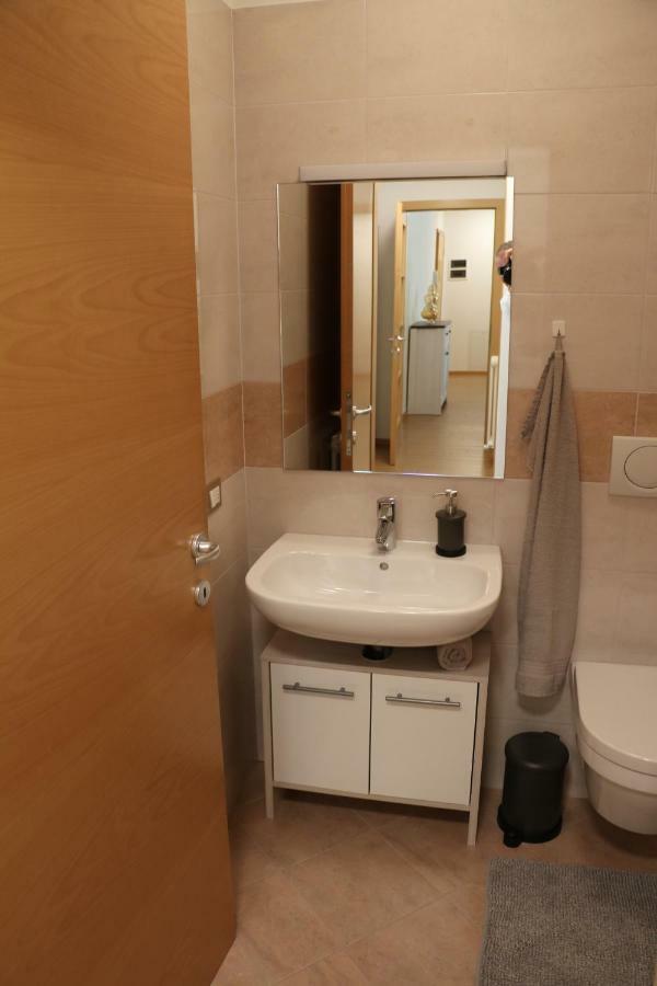 Appartment Larcher - Meinhard ميرانو المظهر الخارجي الصورة